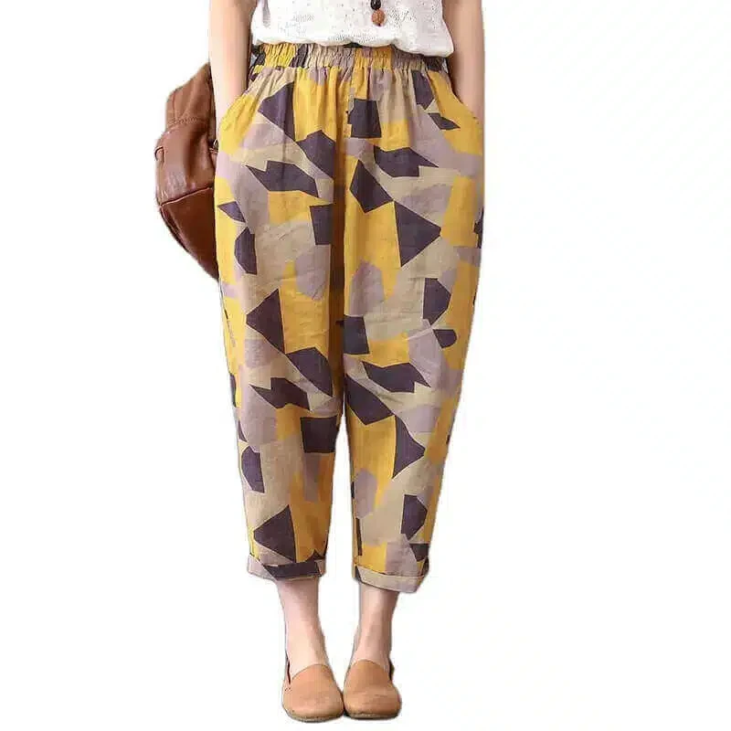 Hip Capri Pant Print